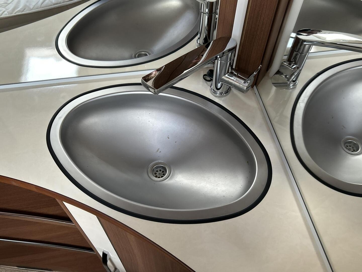 LMC Maestro 2016