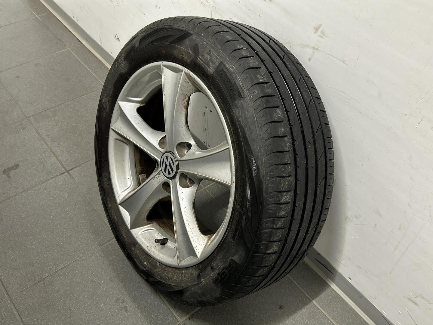 VOLKSWAGEN Jetta 2011