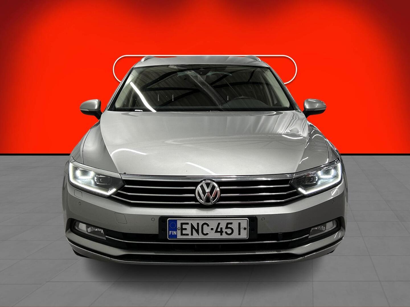 VOLKSWAGEN Passat 2014