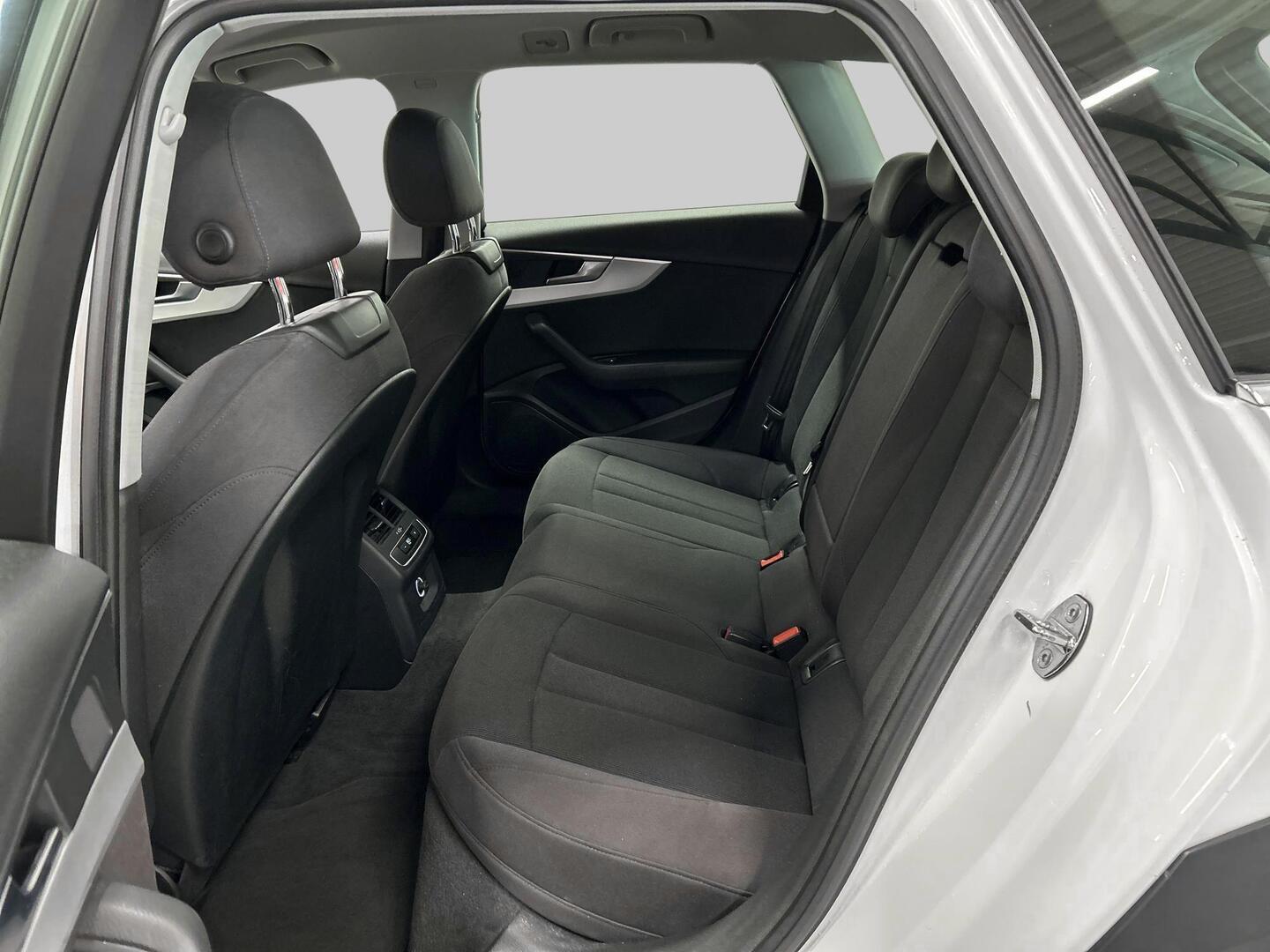 AUDI A4 ALLROAD 2016