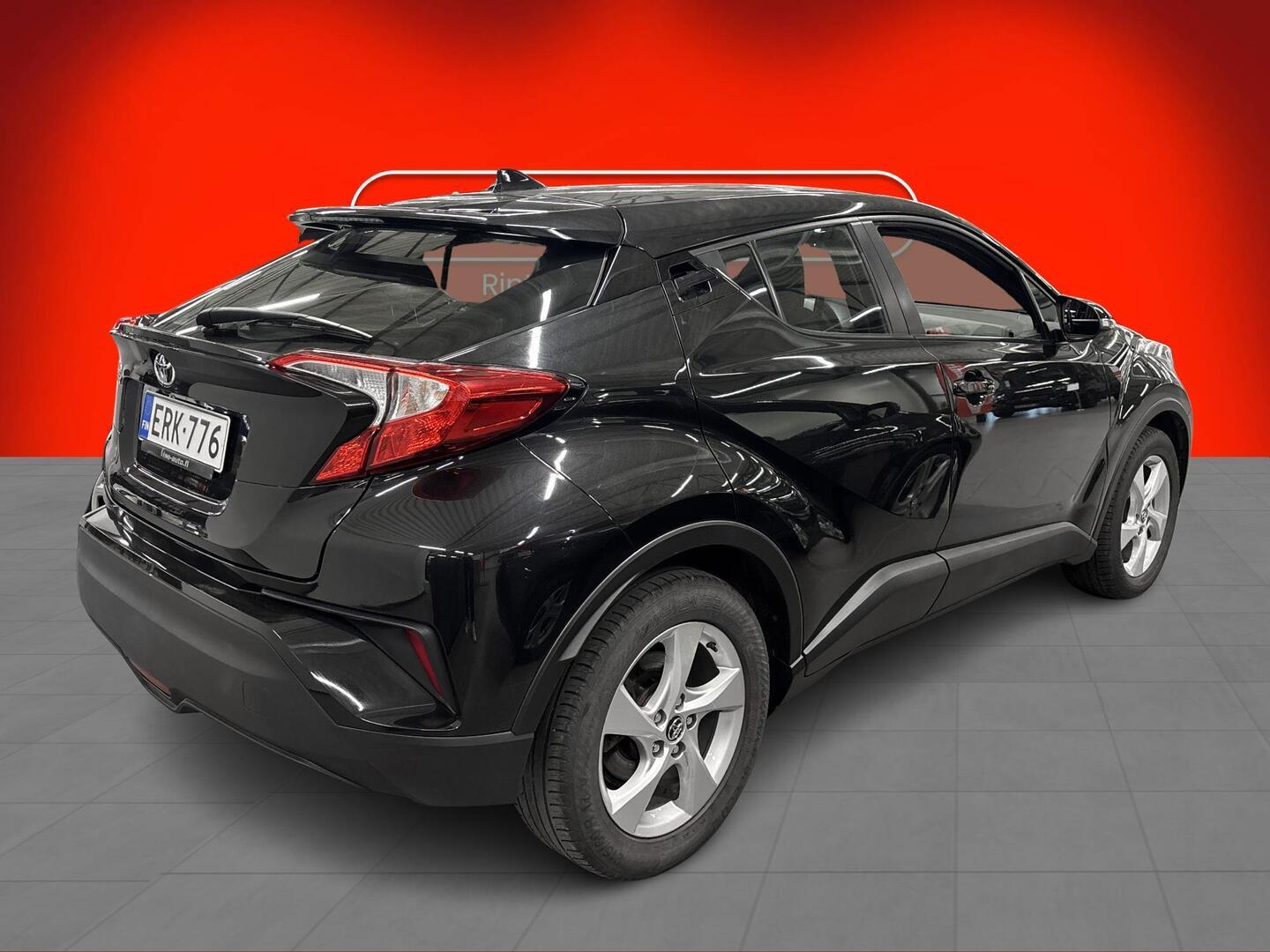 TOYOTA C-HR 2019
