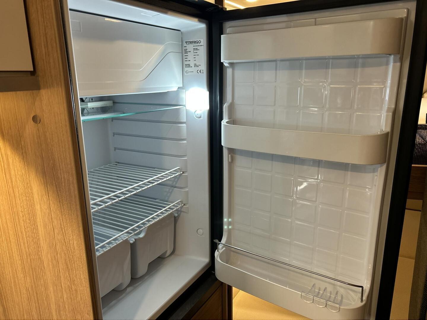 WEINSBERG CARABUS 601 2022