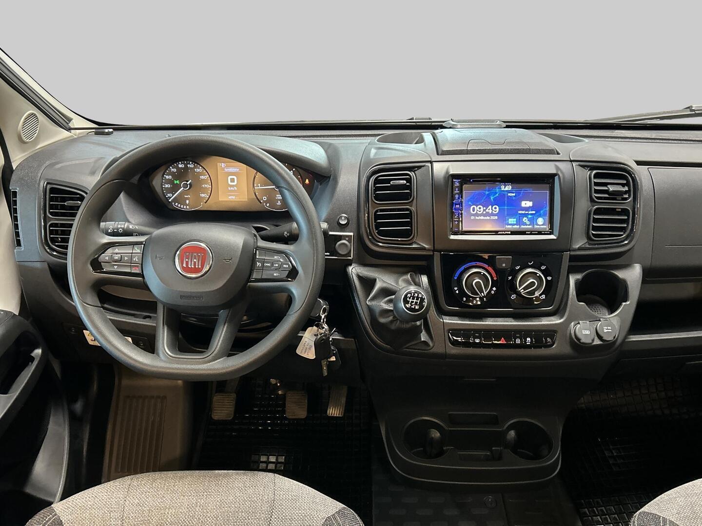 WEINSBERG CARABUS 601 2022