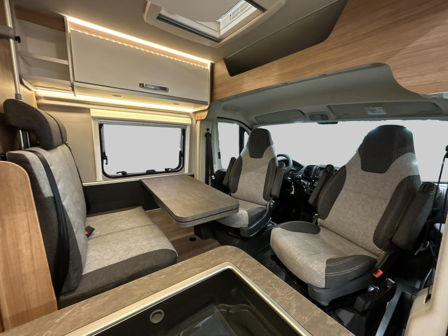 WEINSBERG CARABUS 601 2022