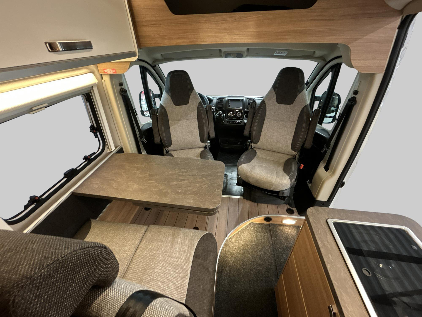 WEINSBERG CARABUS 601 2022