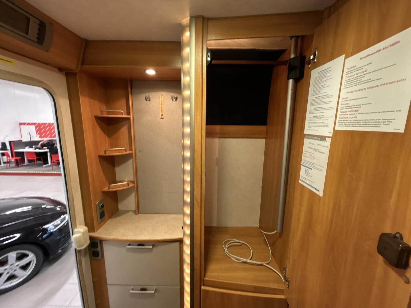 HYMER B 544 2004