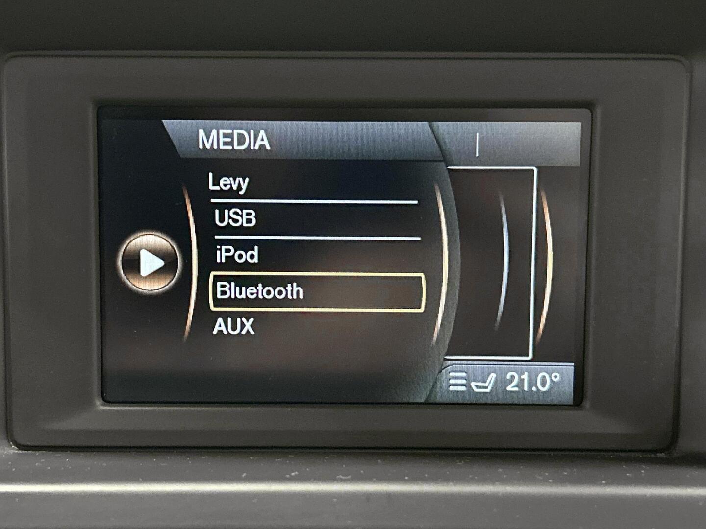VOLVO V70 2012