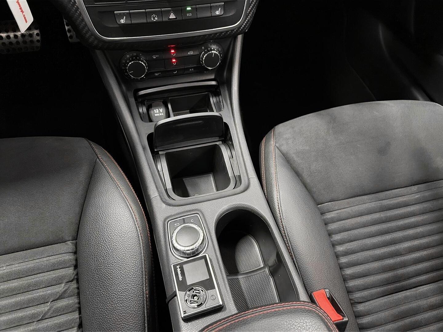 MERCEDES-BENZ A 2013