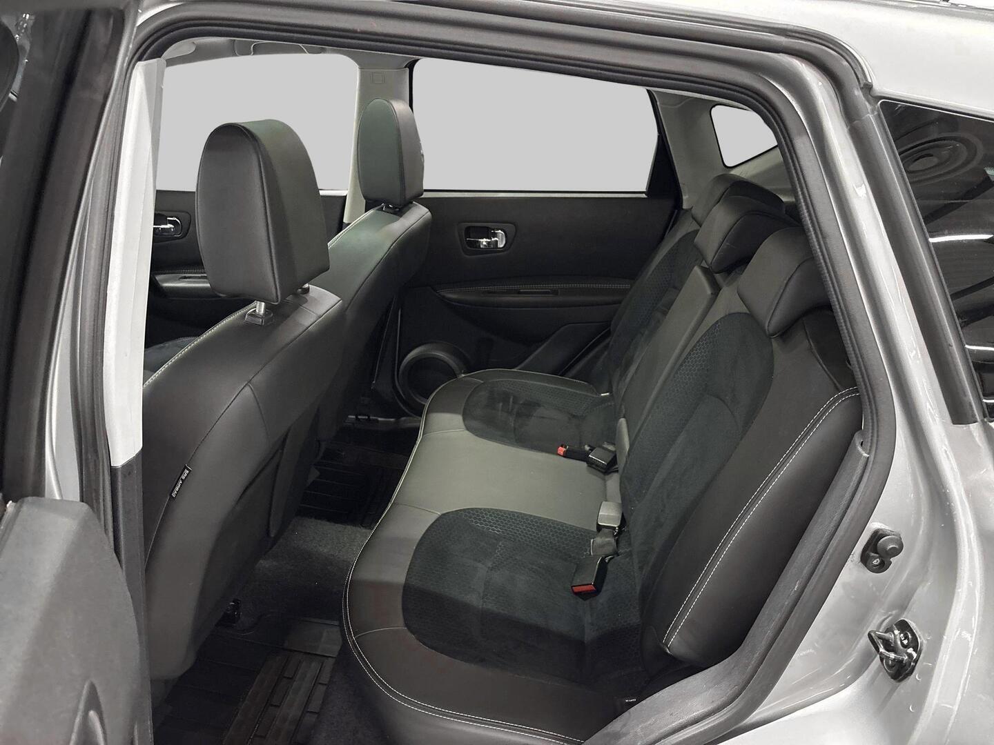 NISSAN Qashqai 2013
