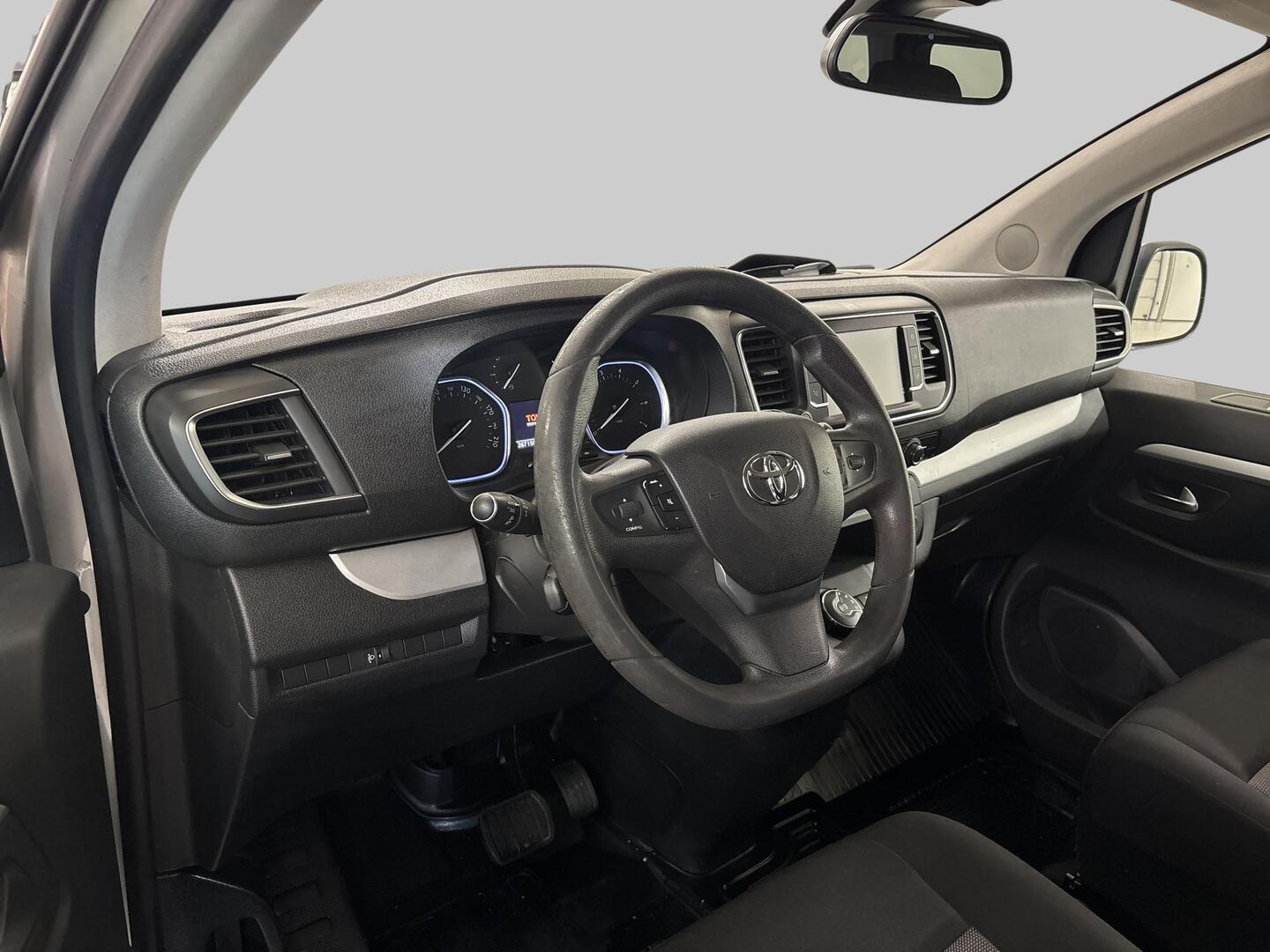 TOYOTA Proace Verso 2018