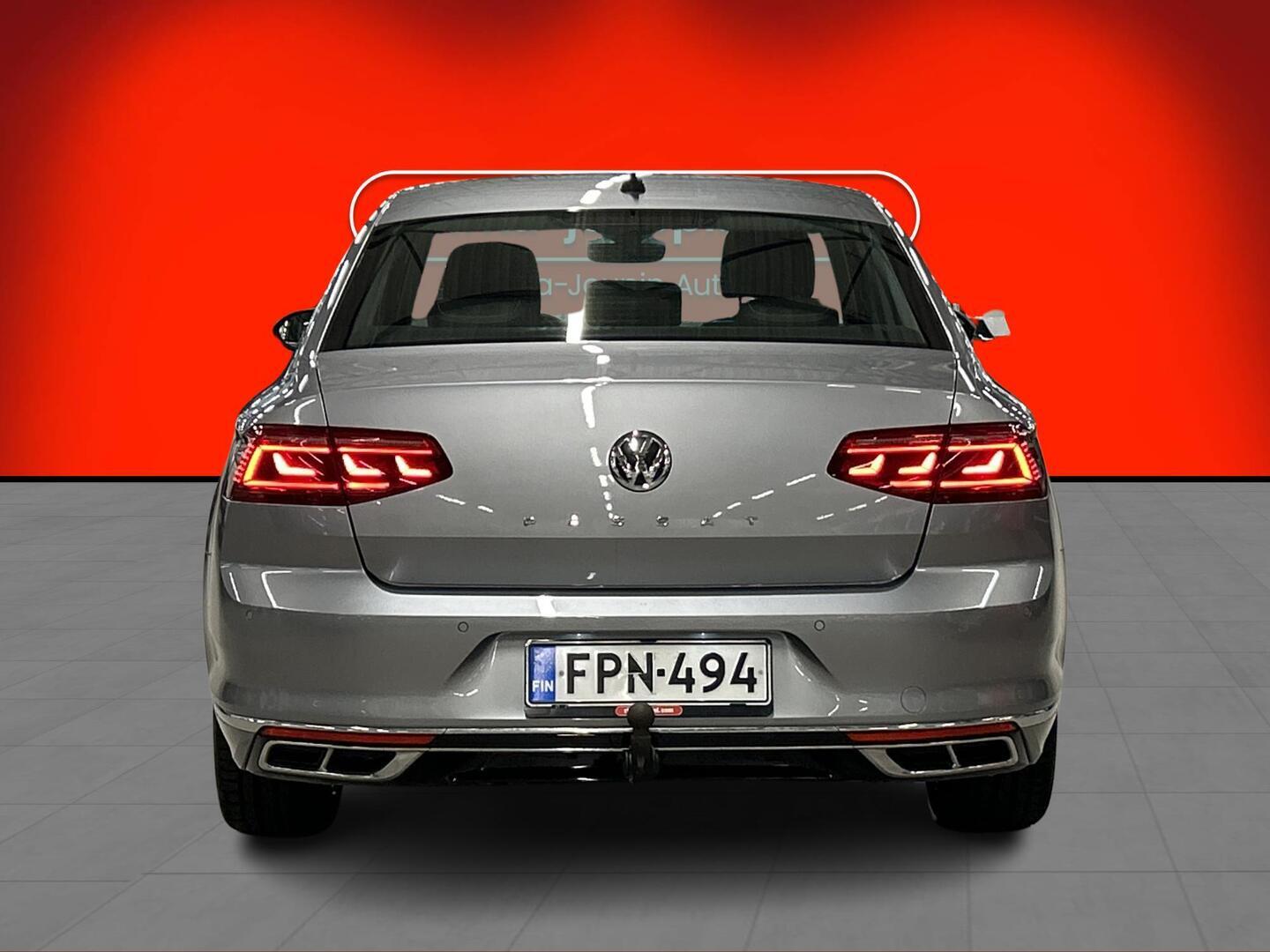 VOLKSWAGEN Passat 2020