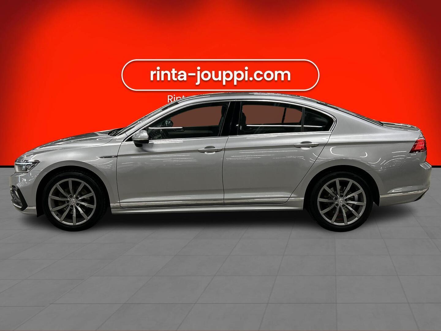 VOLKSWAGEN Passat 2020