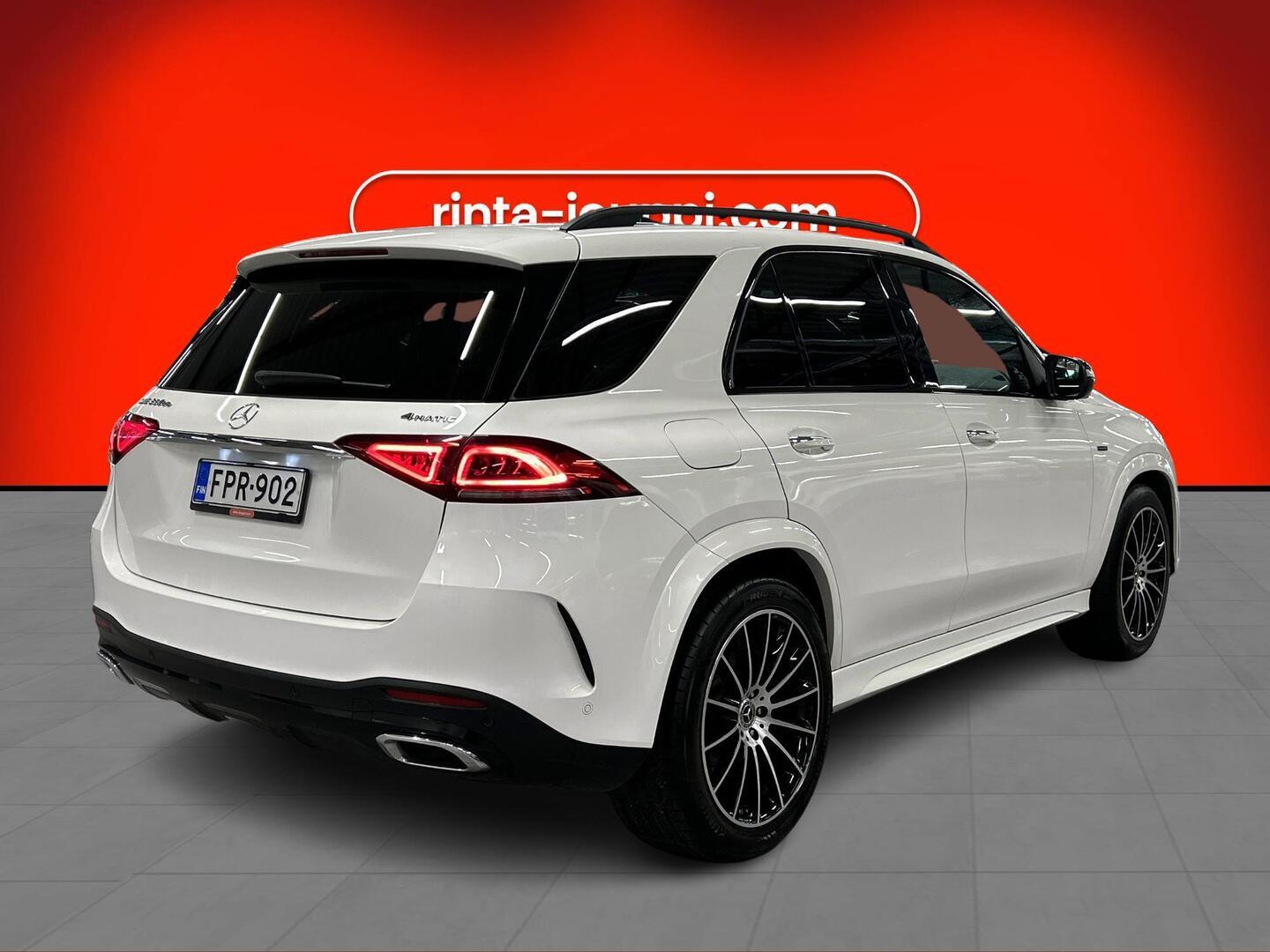 MERCEDES-BENZ GLE 2021