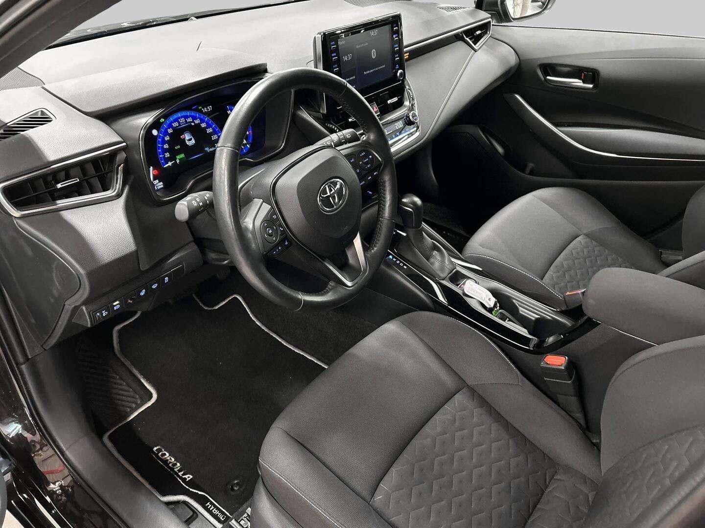 TOYOTA COROLLA 2022