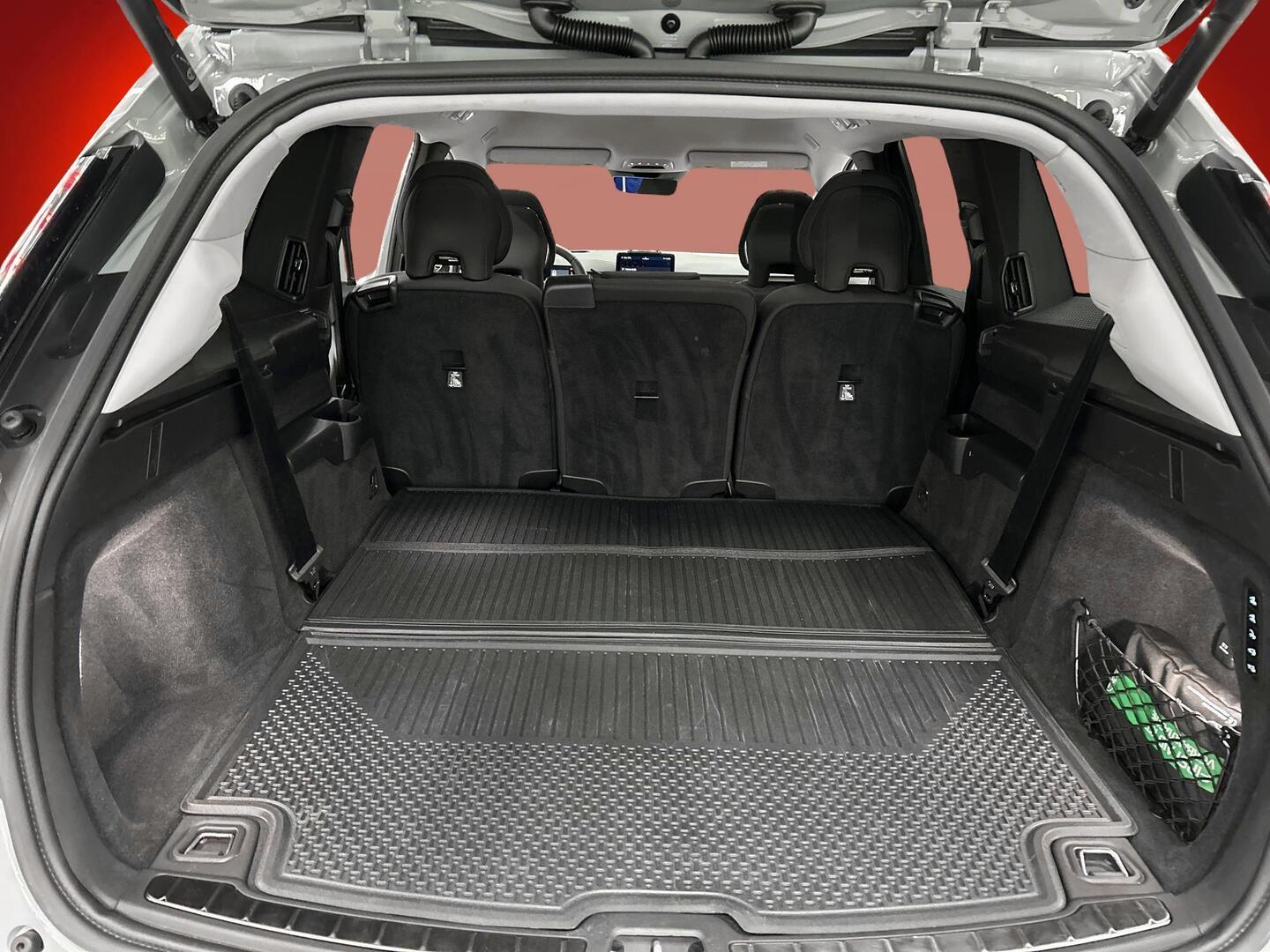 VOLVO EX90 2025