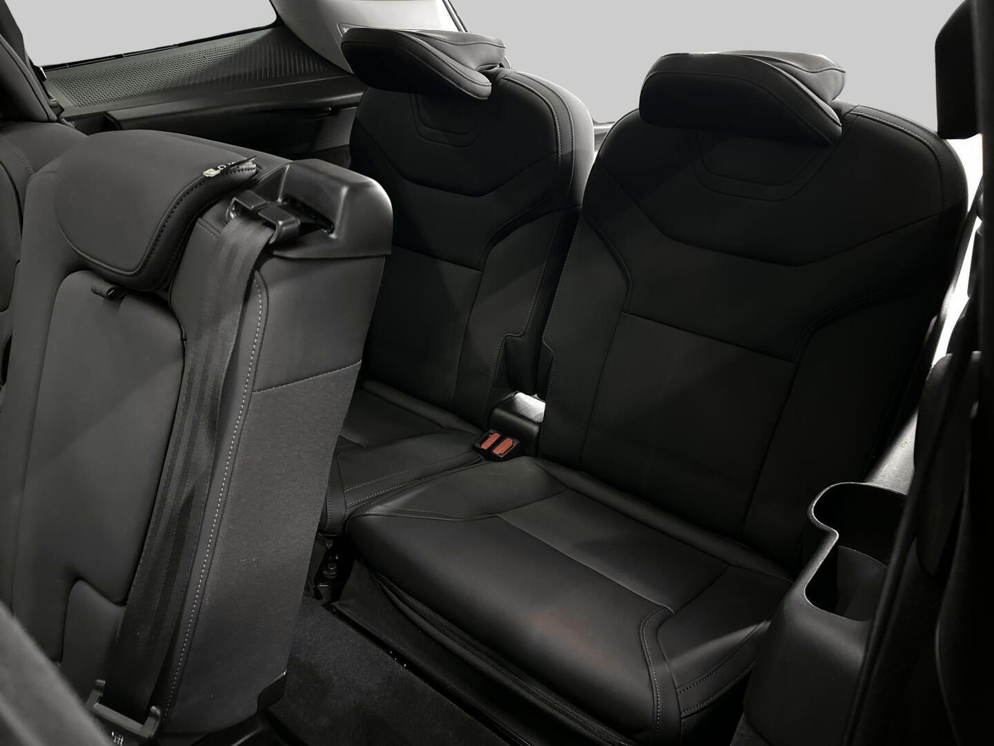 VOLVO EX90 2025