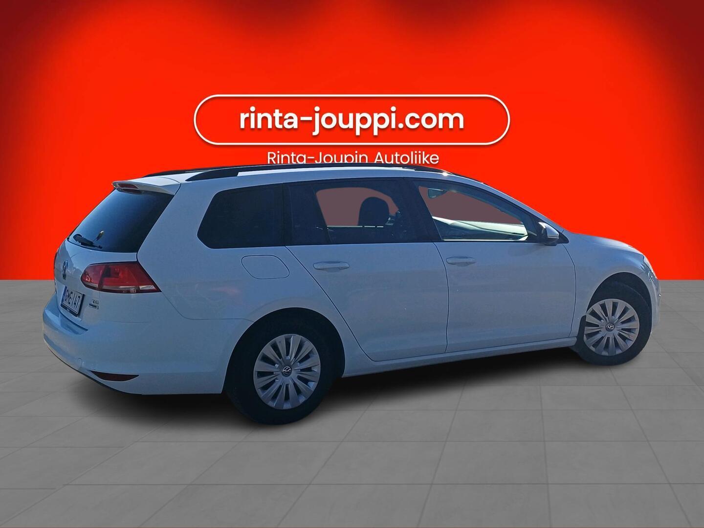VOLKSWAGEN Golf 2016