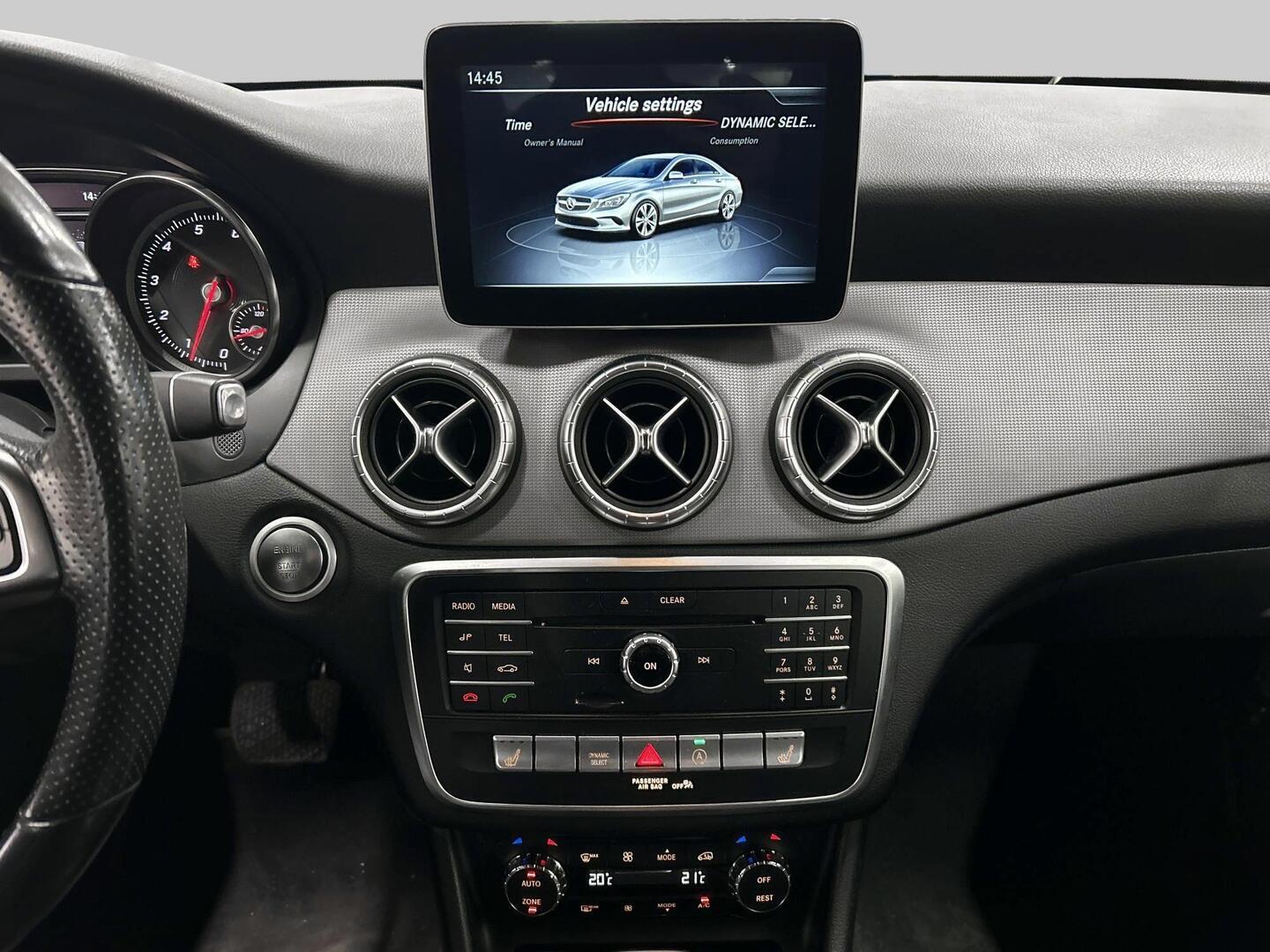 MERCEDES-BENZ CLA 2019