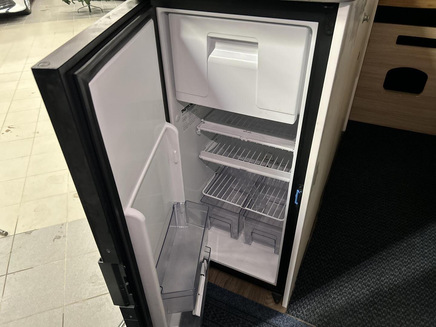 SUNLIGHT Cliff 600 2022