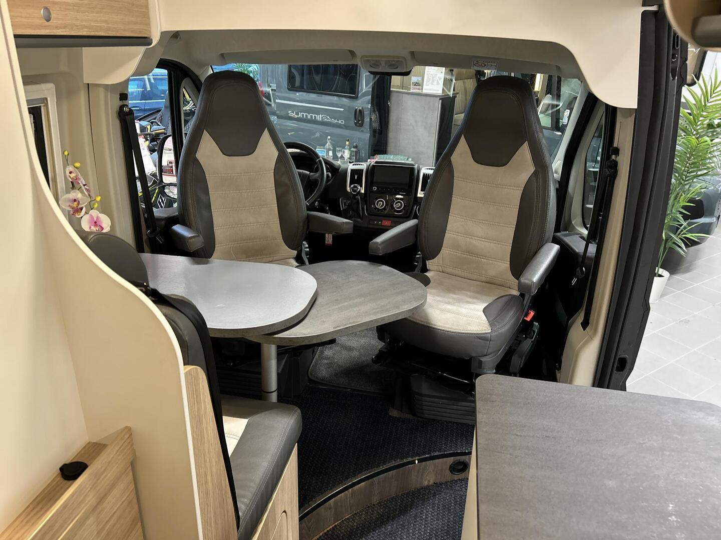 SUNLIGHT Cliff 600 2022