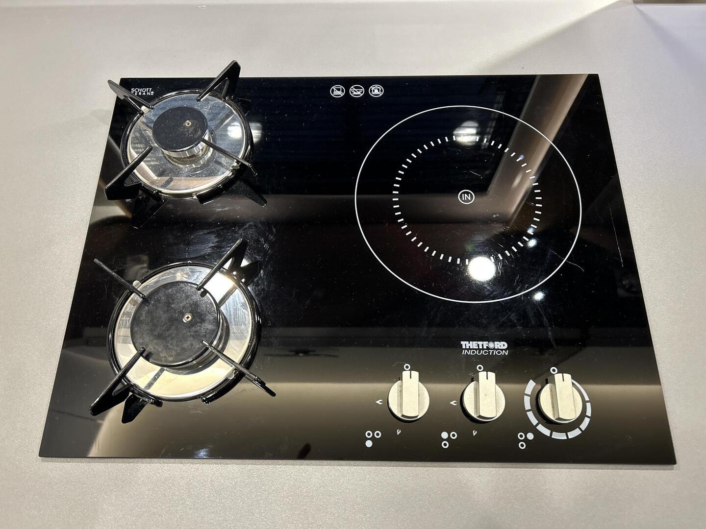 BÜRSTNER Elegance i920 G 2022