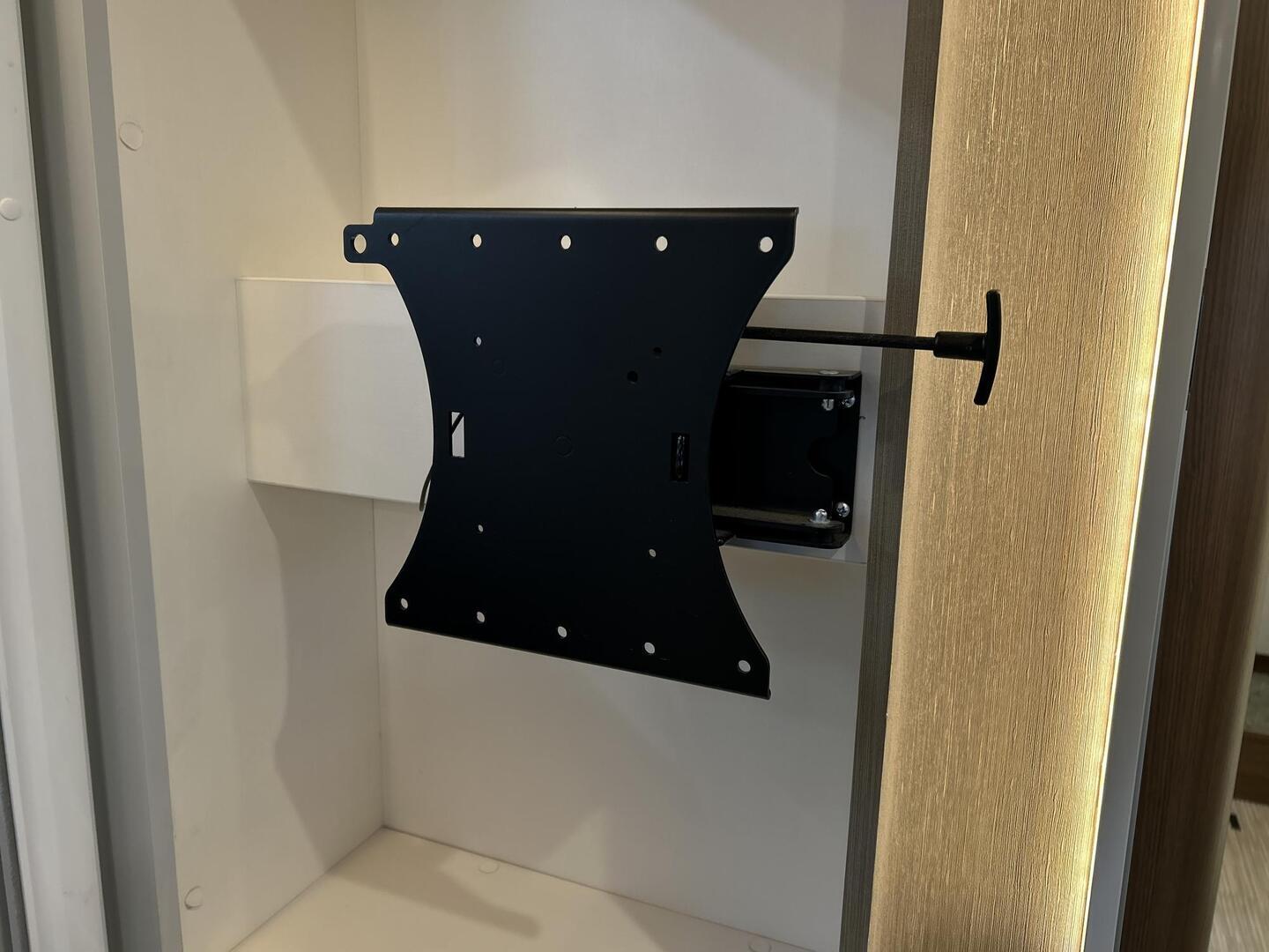 BÜRSTNER Elegance i920 G 2022