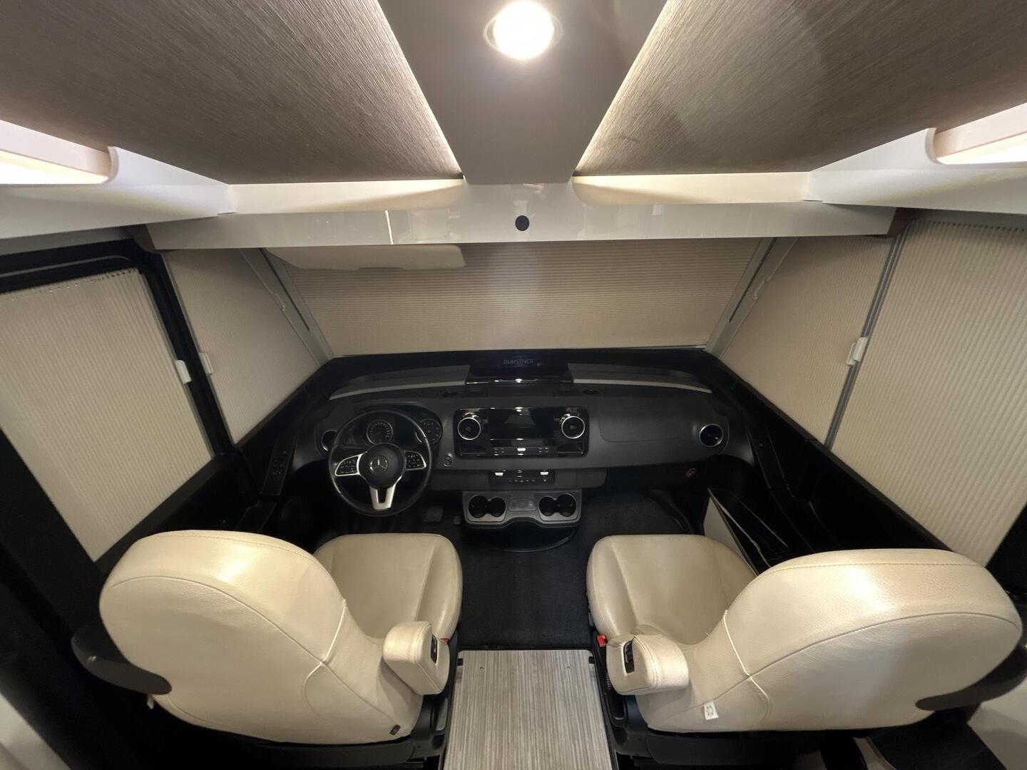 BÜRSTNER Elegance i920 G 2022