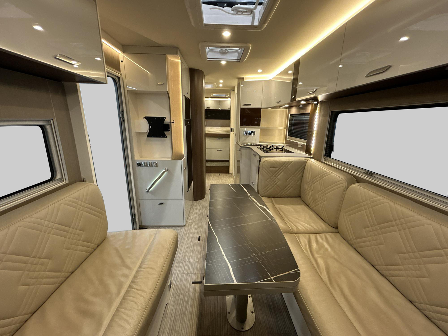 BÜRSTNER Elegance i920 G 2022