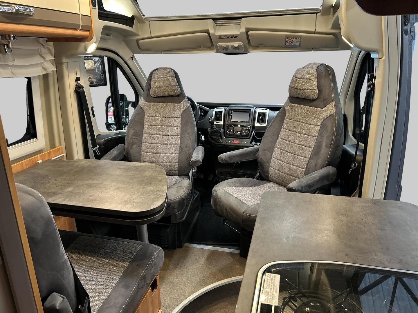 PÖSSL SUMMIT 600 PLUS 2021