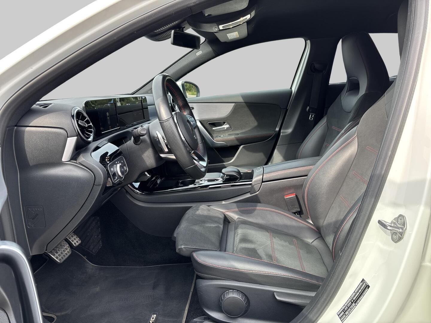 MERCEDES-BENZ A 2020