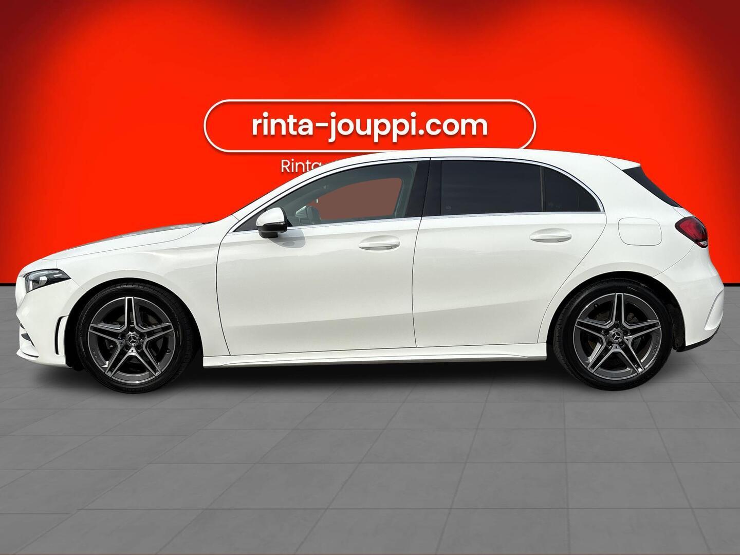 MERCEDES-BENZ A 2020