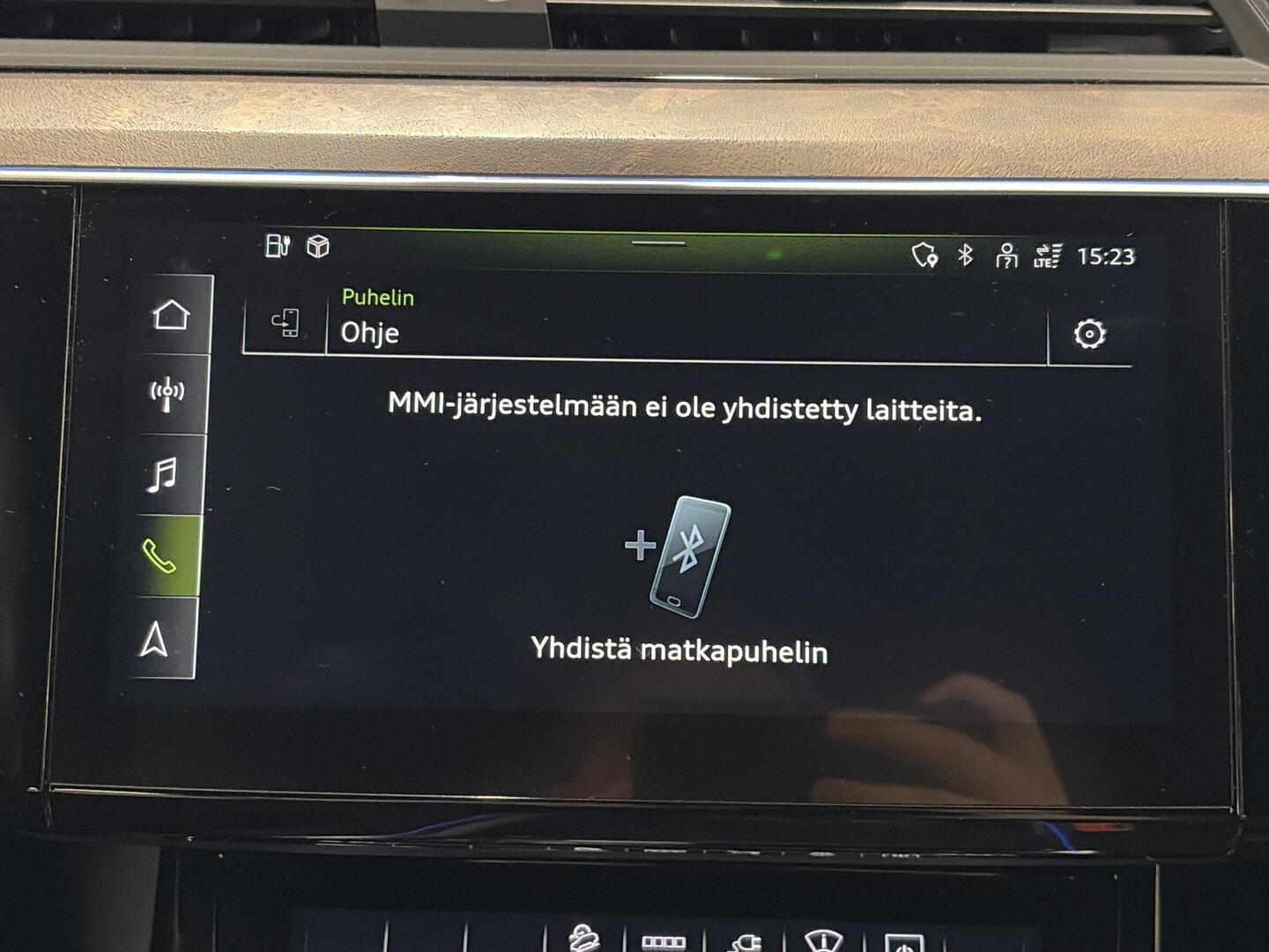 AUDI E-TRON 2022