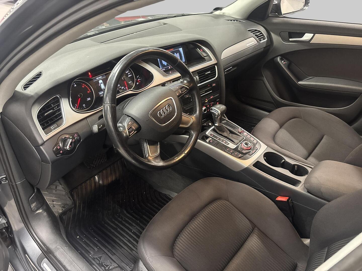 AUDI A4 2014
