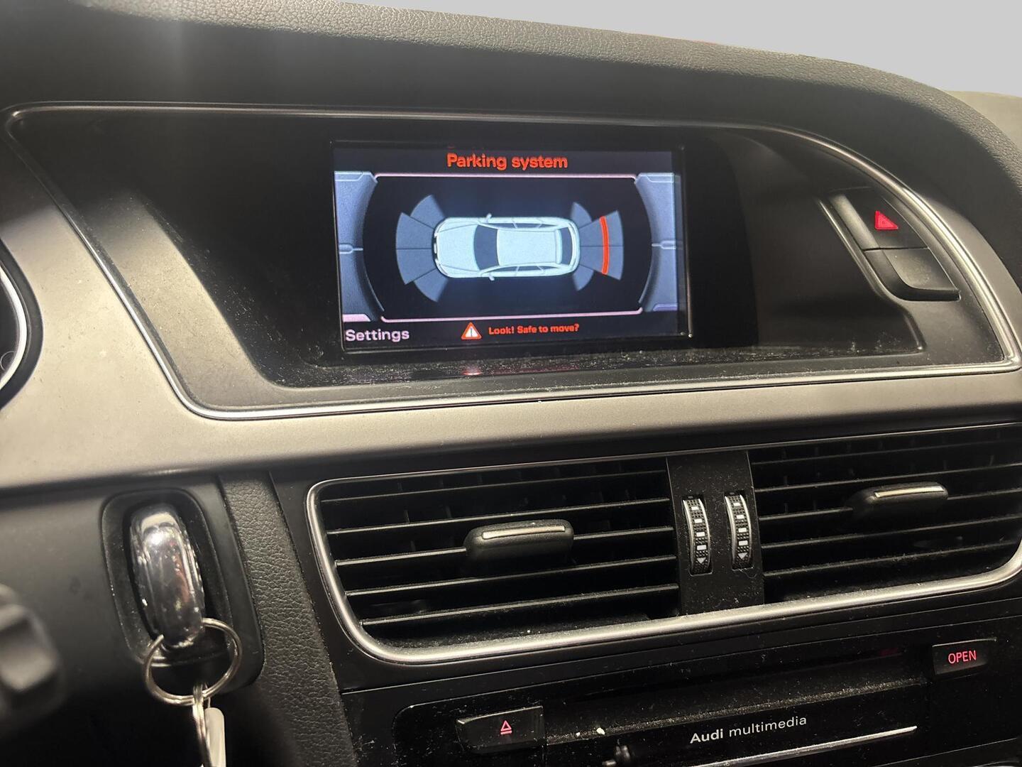 AUDI A4 2014