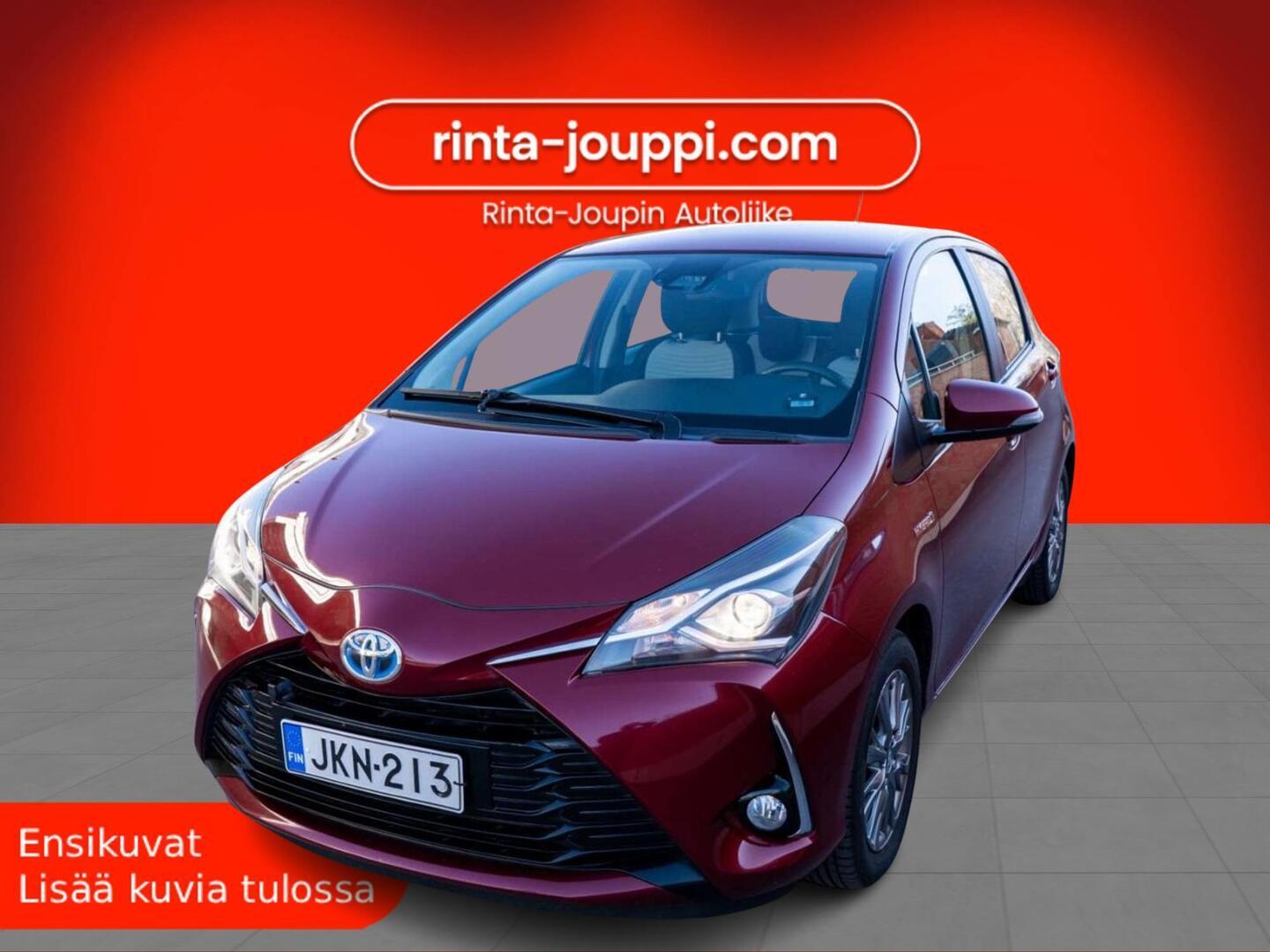 TOYOTA Yaris 2017