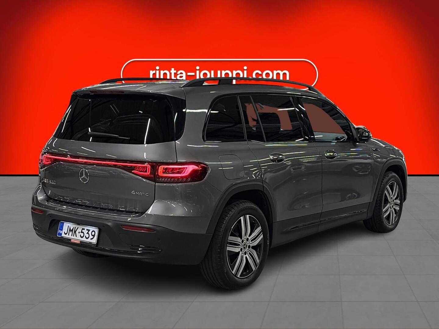 MERCEDES-BENZ EQB 2022