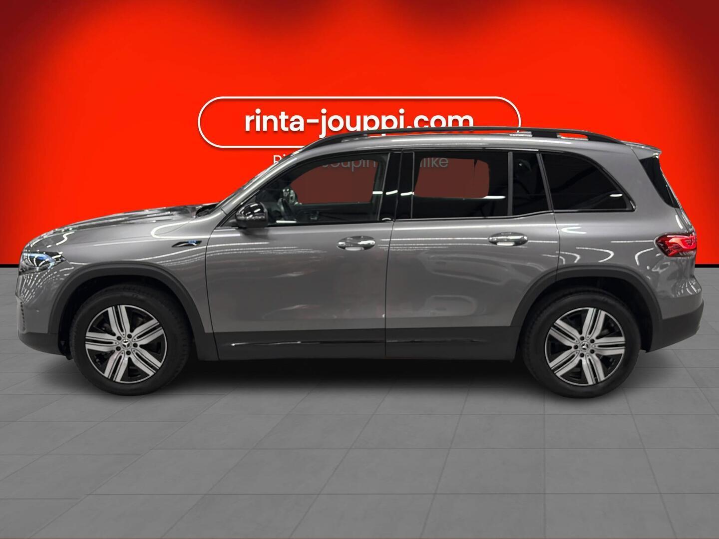 MERCEDES-BENZ EQB 2022