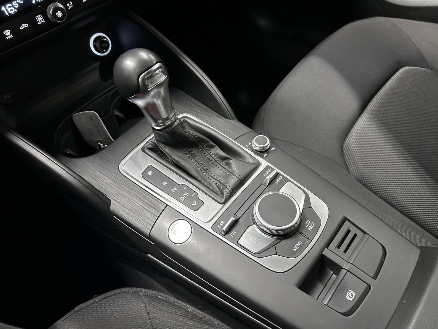 AUDI A3 2017