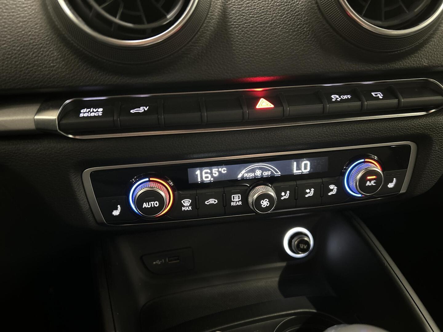 AUDI A3 2017