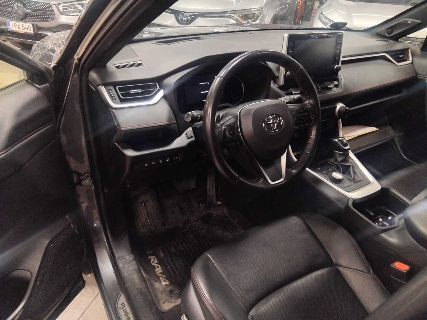 TOYOTA RAV4 Plug-in 2022