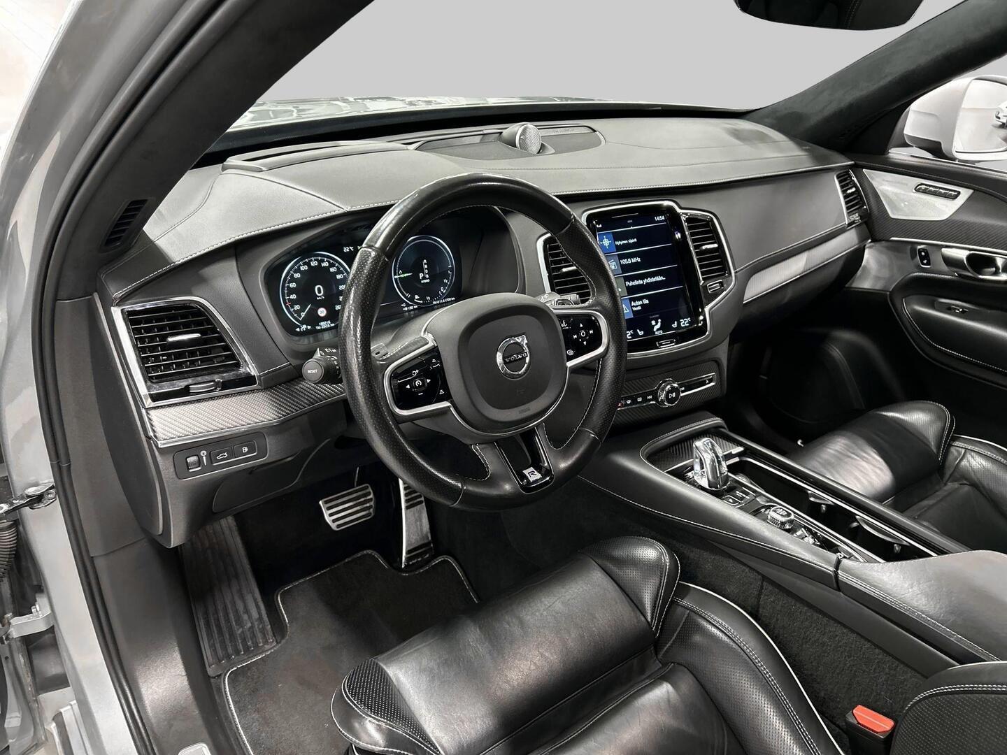 VOLVO XC90 2018