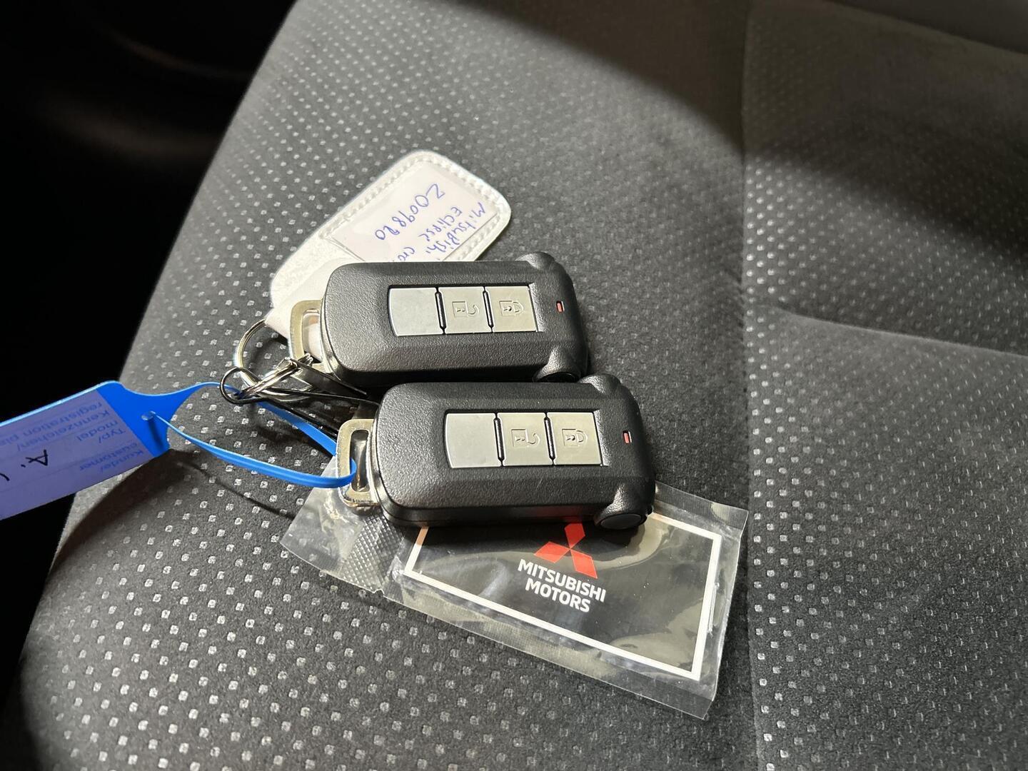 MITSUBISHI ECLIPSE CROSS 2024