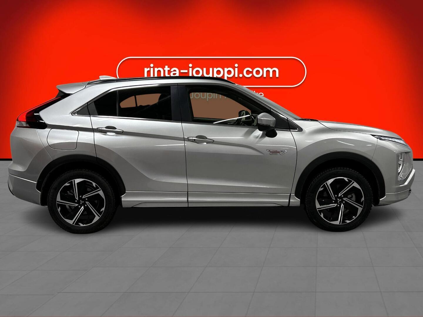 MITSUBISHI ECLIPSE CROSS 2024