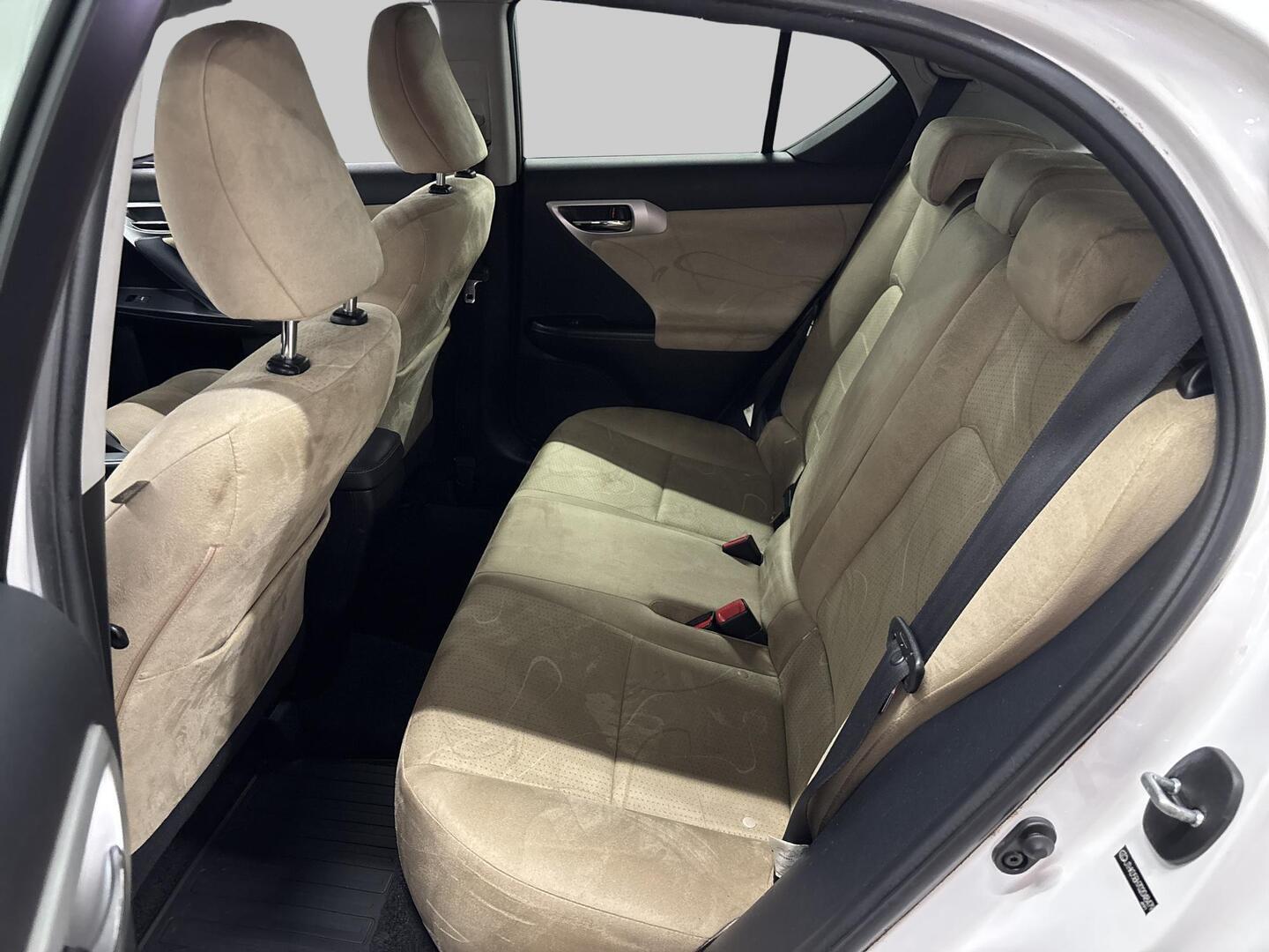 LEXUS CT 2011