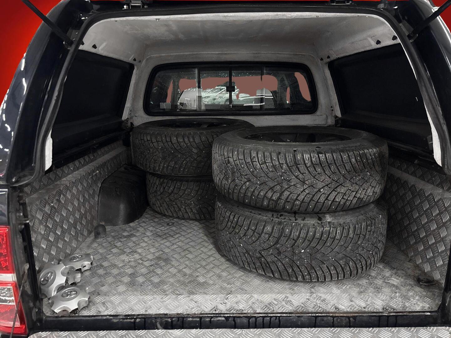 TOYOTA Hilux 2012