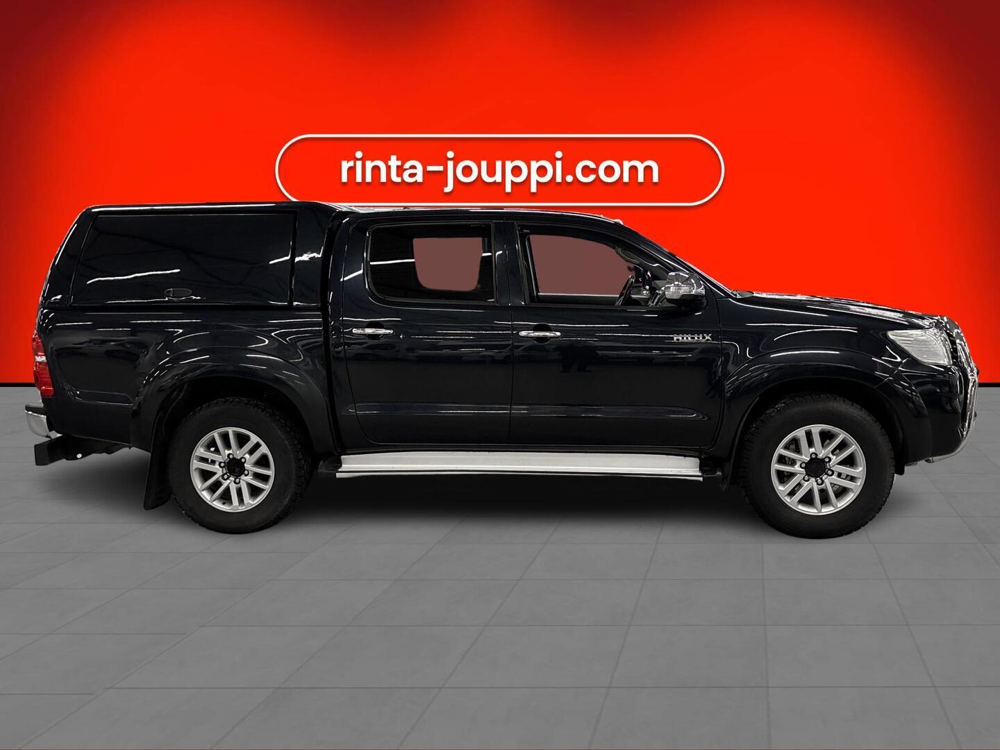 TOYOTA Hilux 2012