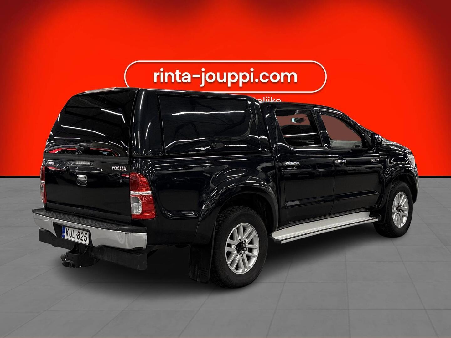 TOYOTA Hilux 2012