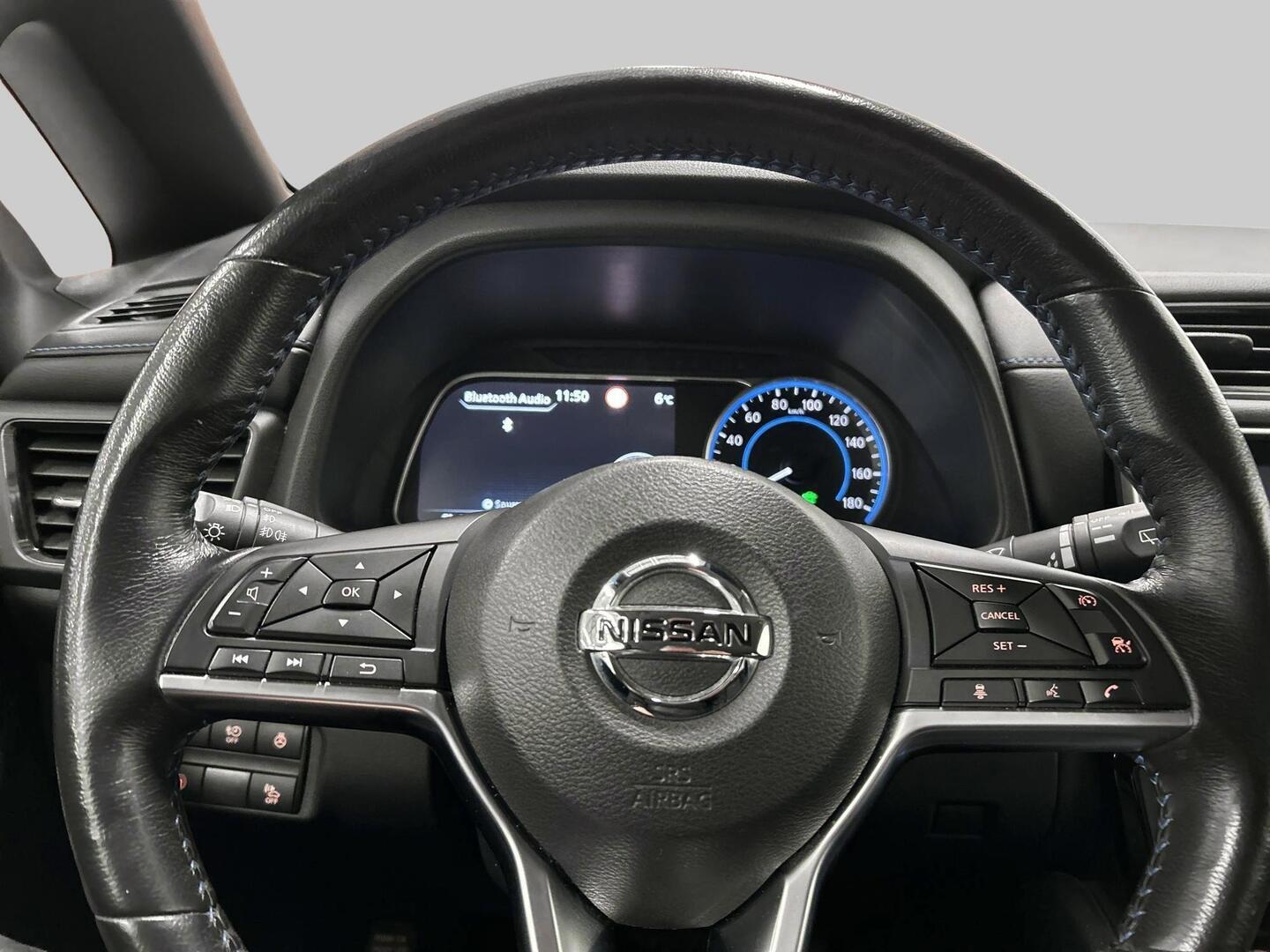 NISSAN Leaf 2021