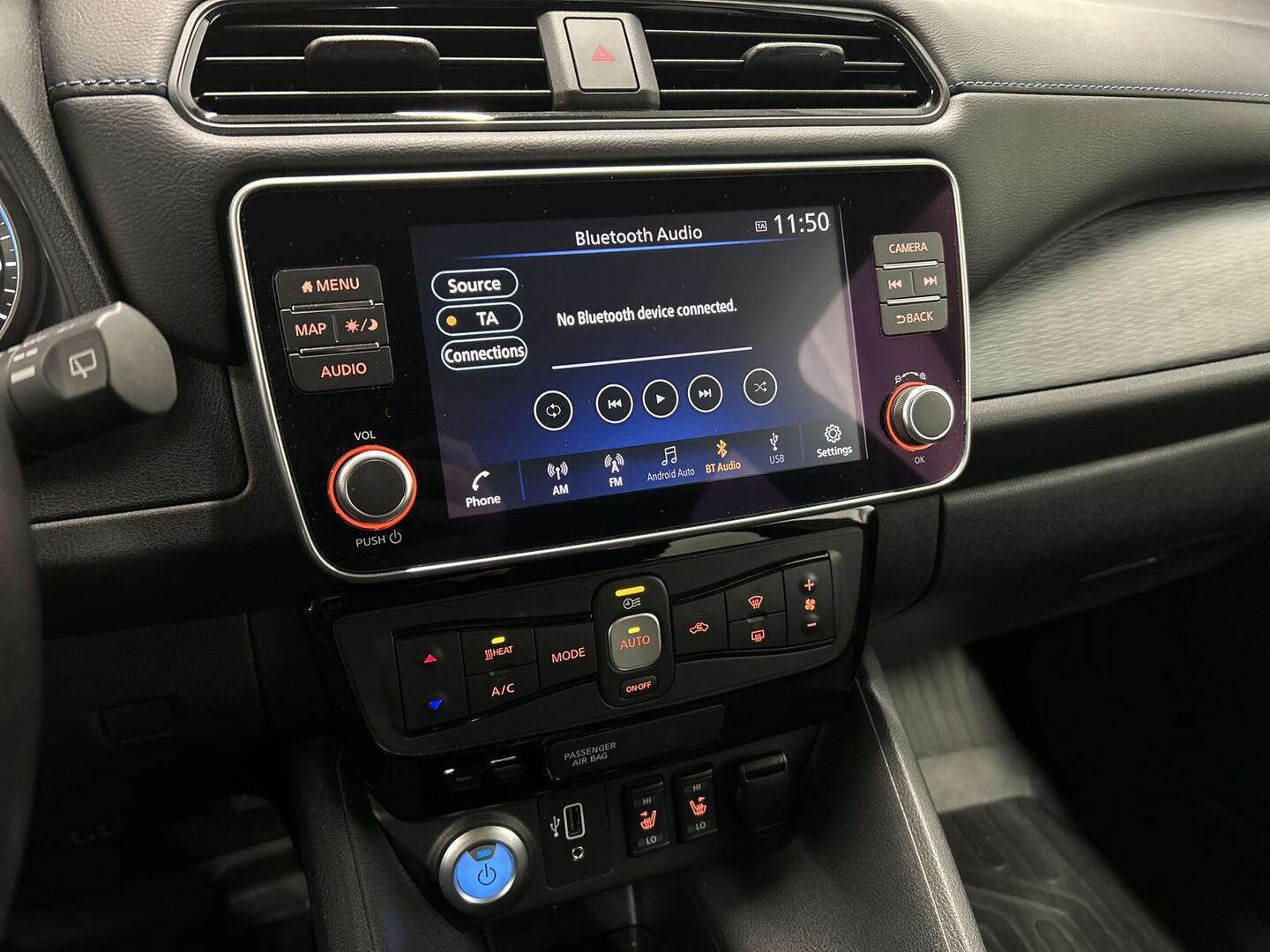 NISSAN Leaf 2021