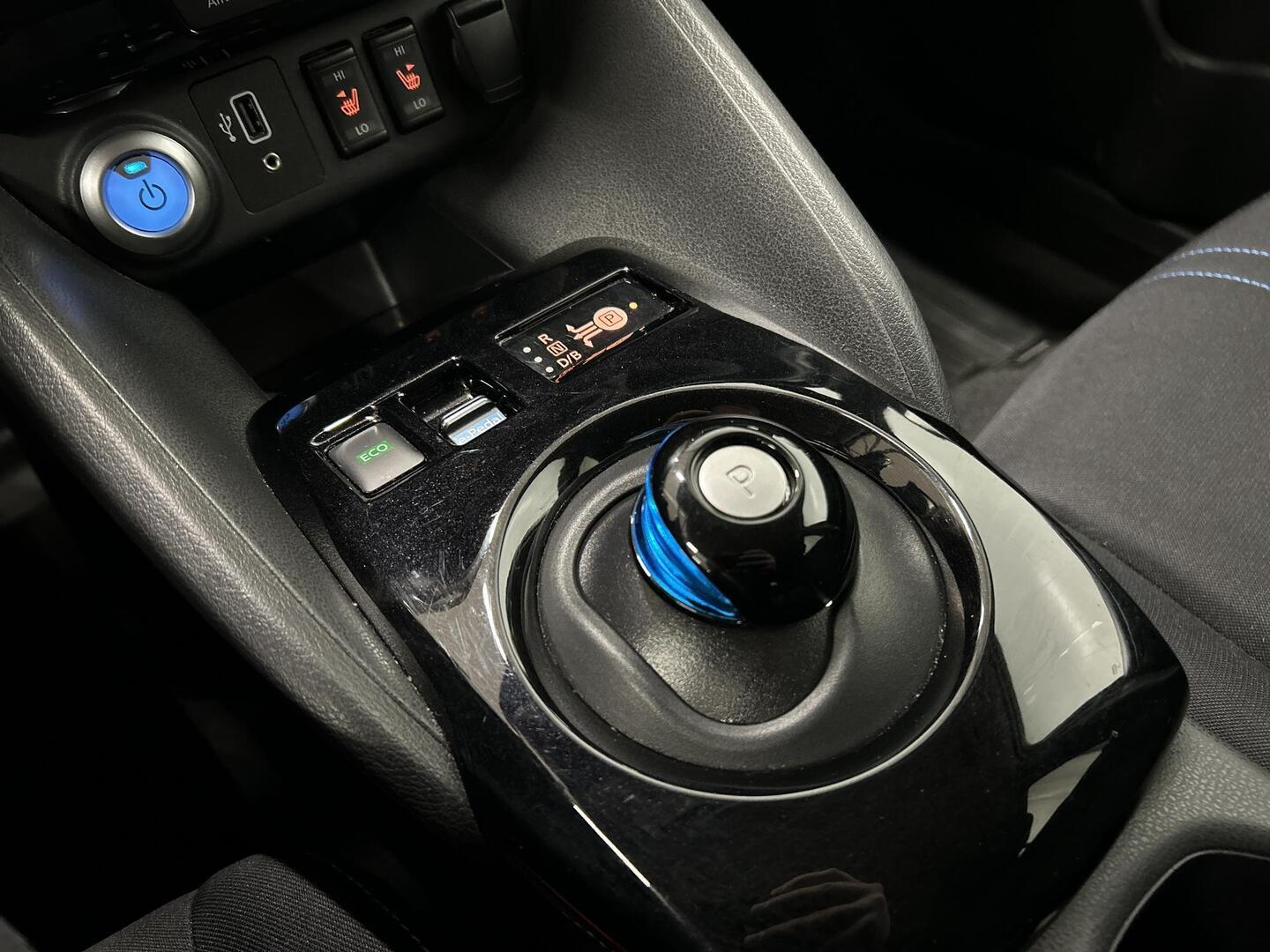 NISSAN Leaf 2021